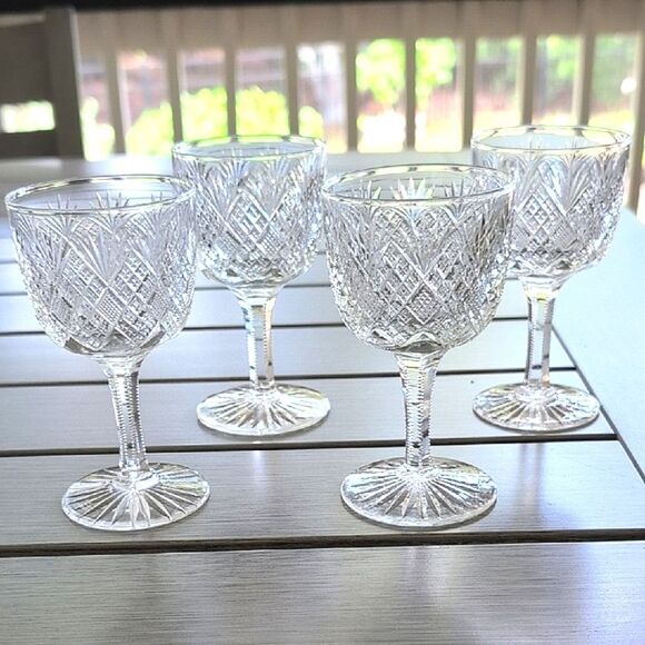Antique American Brilliant Cut Crystal Wine Glasses, Set of 4 - Picture 11 of 12